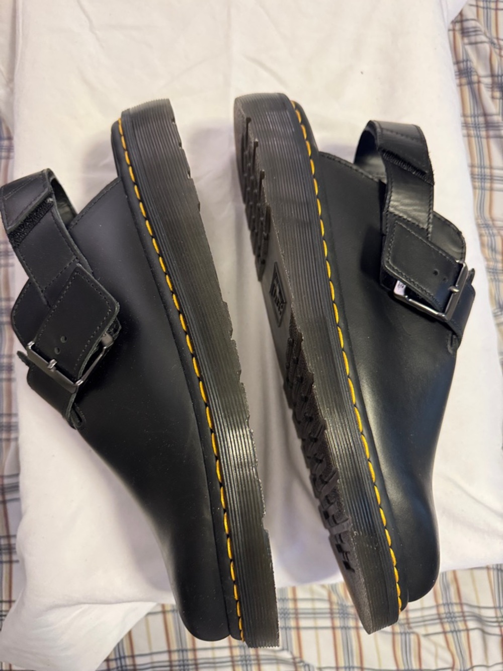 Dr. Martens Jorge II Men’s 12 Black Leather Slip-On Clog NWOT - Picture 6 of 7